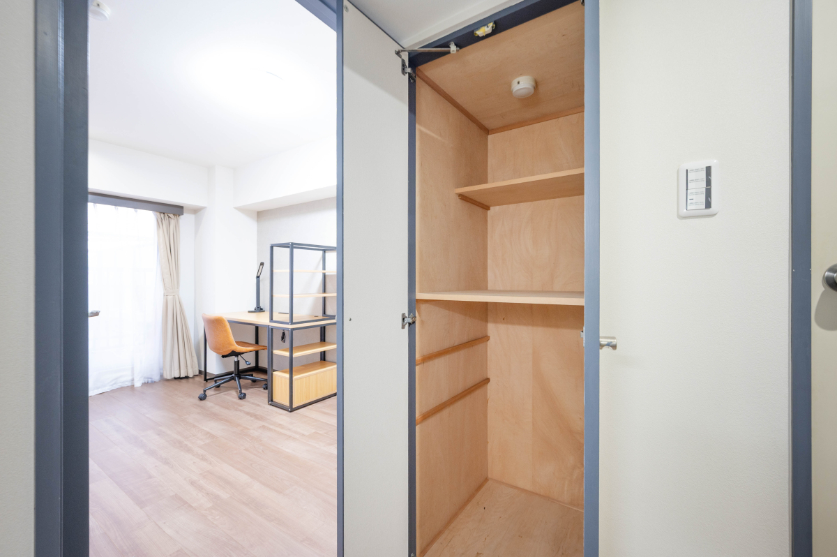 ドーミー牛込神楽坂の居室