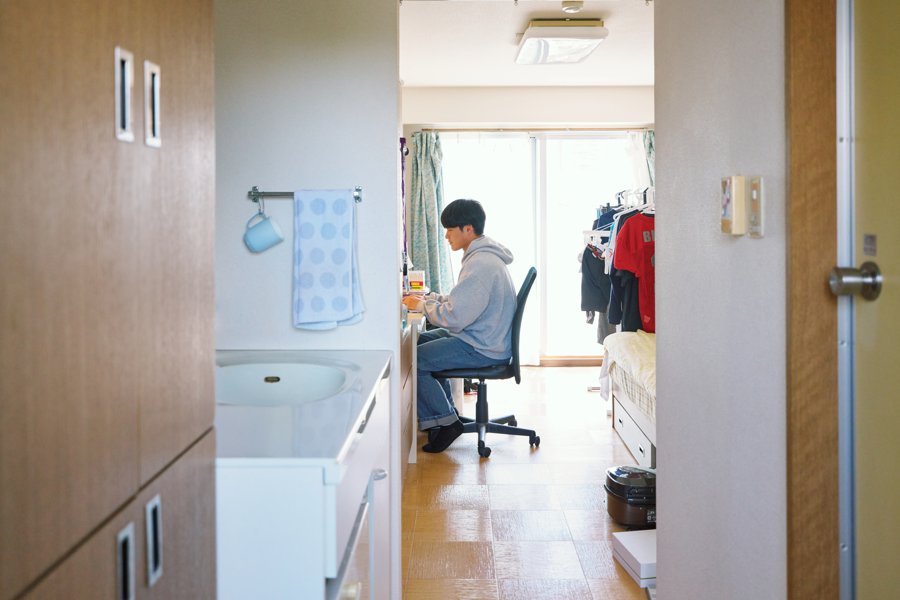 居室では、一人の時間を落ち着いて過ごせます。