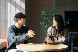 中央大学の学生二人の対談