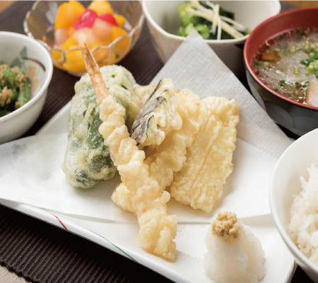 朝食は、和食と洋食を選択できます