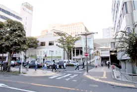 新百合ヶ丘駅（北口）
