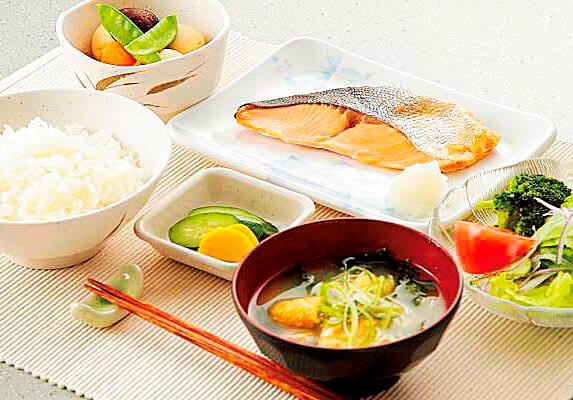 朝食は、和食と洋食を選択できます